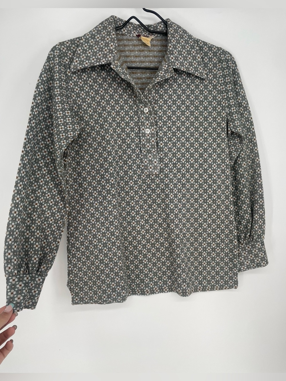 60s 70s Gray Brown & White Mod Floral Button Down Long Sleeve Casual Shirt
